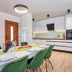 6 Bedrooms With An Amazing View And Private Pool! * Omiš